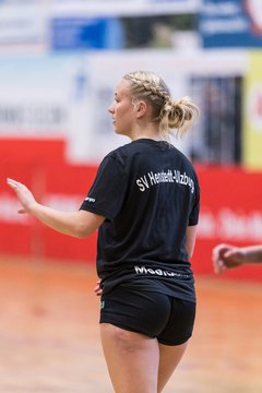 Bild 93 - wBJ SV Henstedt Ulzburg - HSG Holstein Kiel/Kronshagen : Ergebnis: 30:28